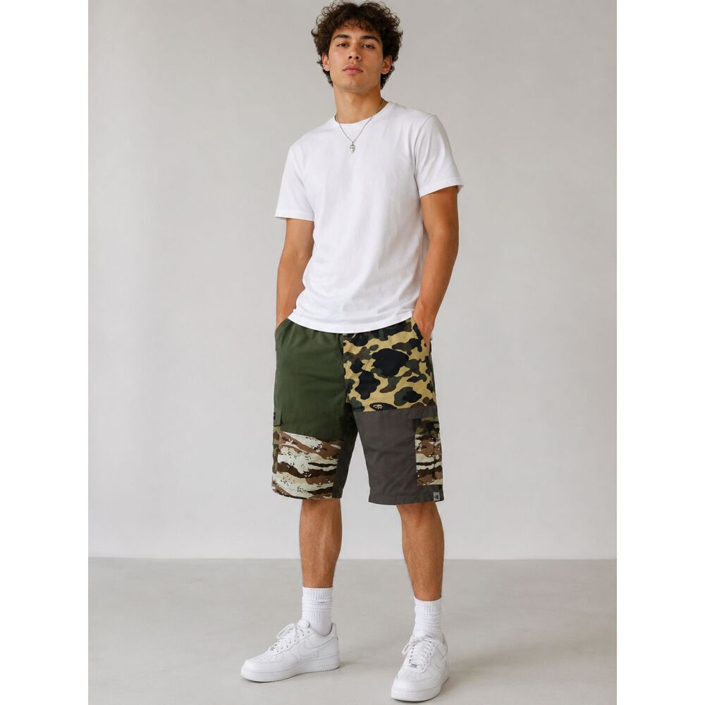 BAPE A Bathing Ape Crazy Camo 6 Pocket Wide Shorts Men's Size XL